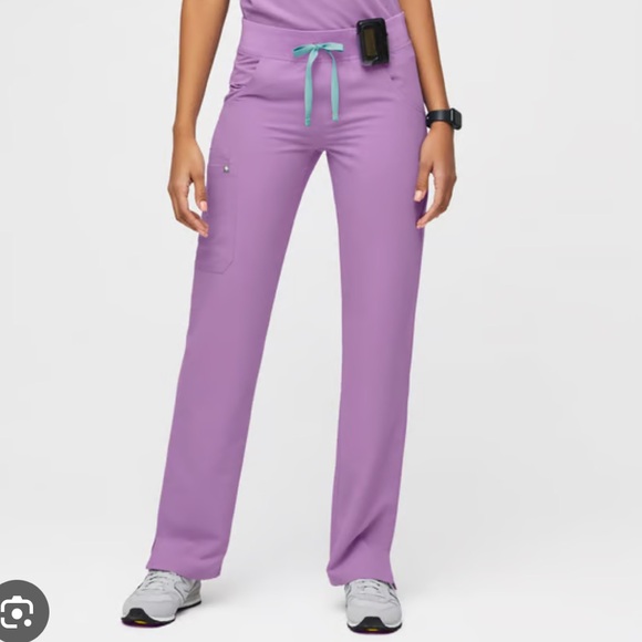 Figs Kade Cargo Pants in Lilac Dawn - XS/T - Picture 1 of 3